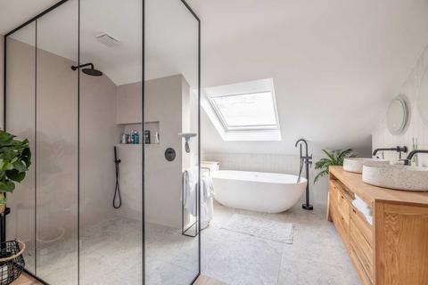 143 Leas Drive, Iver, SL0 9RP