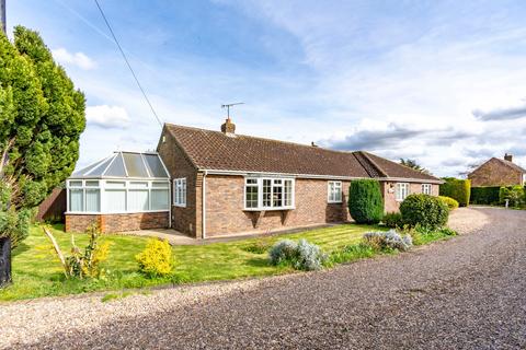 4 bedroom detached bungalow for sale, Chapel Lane, Amber Hill, Boston, PE20