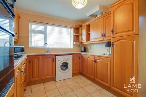1 Abbotts Close, Clacton-on-sea, CO15 4EX