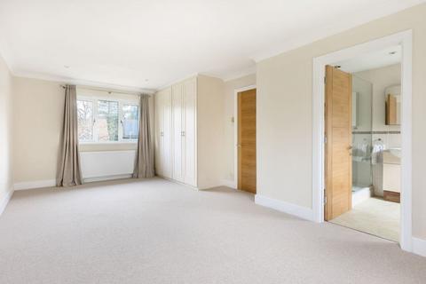 4 bedroom detached house to rent - Egdean Walk, Sevenoaks  TN13 3UQ