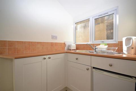 1 bedroom in a house share to rent - St. Georges Place, Cheltenham