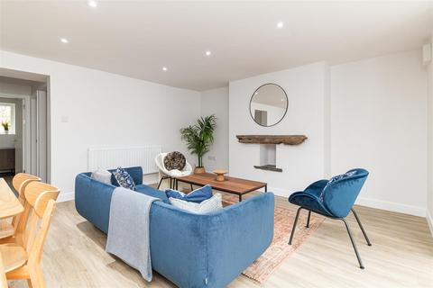 2 bedroom flat to rent - Akenside Terrace, Jesmond, Newcastle Upon Tyne