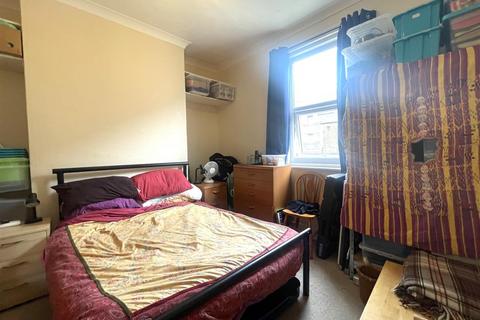 1 bedroom property to rent, Langney Road, Eastbourne BN21
