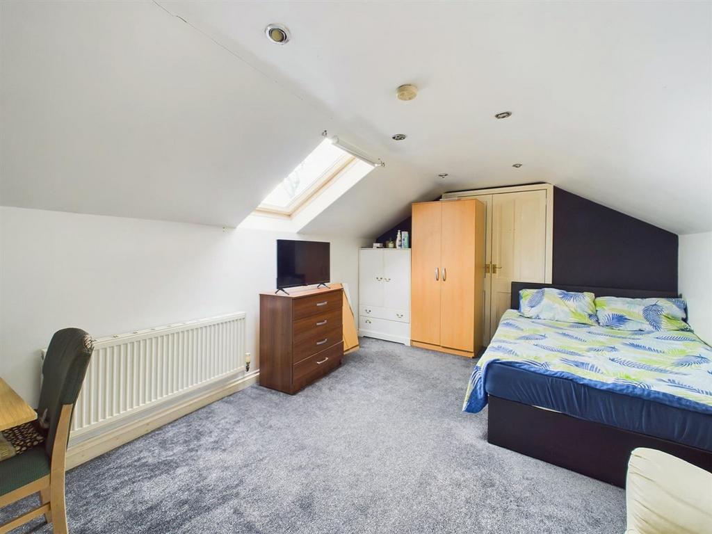 Bedroom Seven