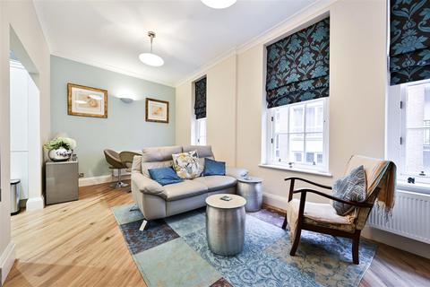 2 bedroom apartment for sale, Wesley House, London EC1A
