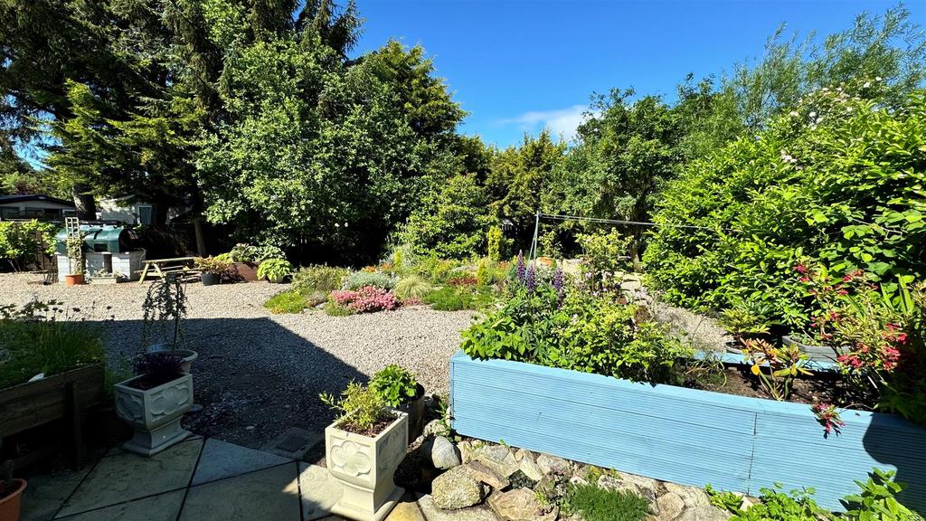 Garden.jpg