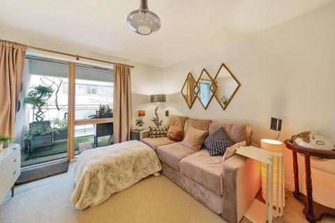 1 bedroom house for sale, Sun Passage, Bermondsey, SE16