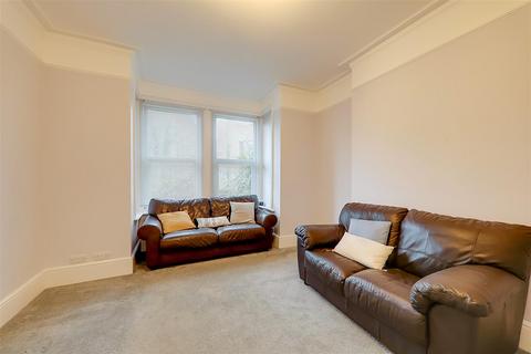 2 bedroom flat for sale, Browning Road, Worthing BN11