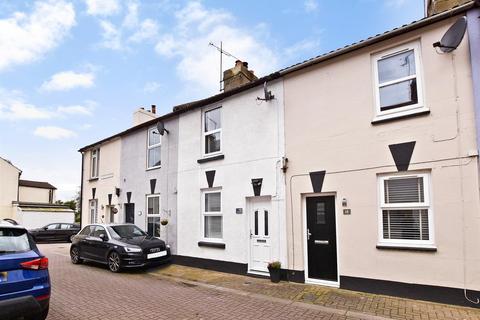 19 Castle Street, Wouldham, Rochester, ME1 3UX