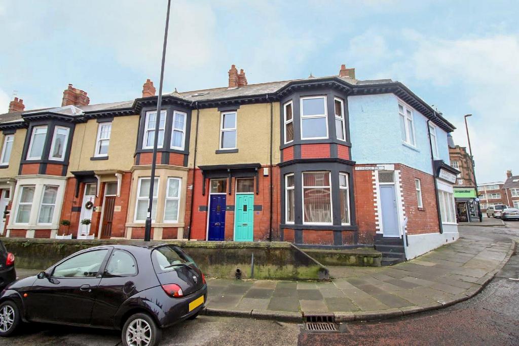 Eskdale Terrace, Cullercoats 2 bed property for sale £179,950