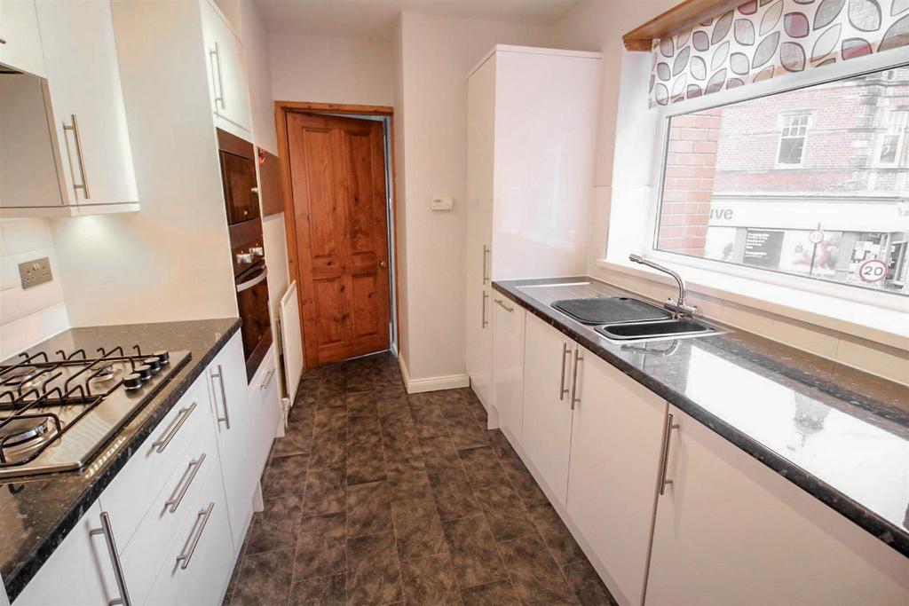 Eskdale Terrace, Cullercoats 2 bed property for sale £179,950
