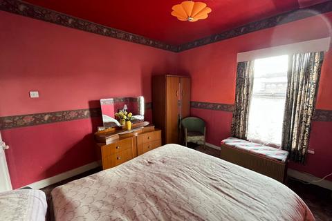 42 Moat Road, Walsall, WS2 9PJ