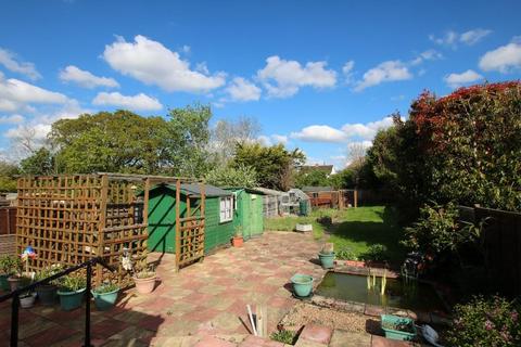 53 Warenne Road, Fetcham, Leatherhead, KT22 9TX