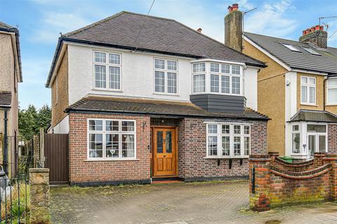 5 bedroom detached house for sale, Lower Gravel Road, Bromley BR2