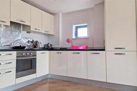 2 bedroom apartment for sale, Skyline, St. Peters Street, Leeds