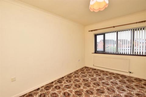 1 bedroom retirement property for sale, Lilac Court, Springfield Park, Grimsby DN33