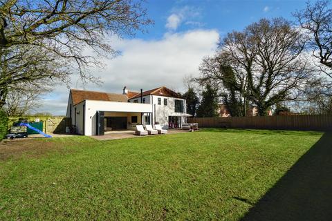 Rowan Brae Sutton Road, Huby, York, YO61 1HF