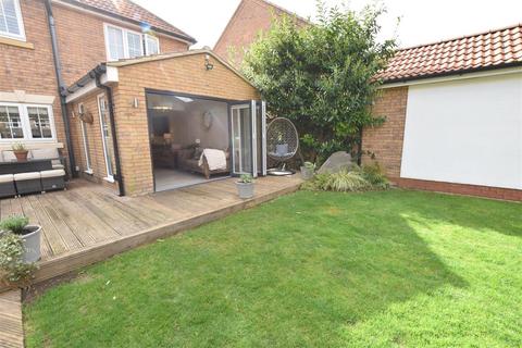 4 bedroom detached house for sale, Cornflower Close, Healing DN41