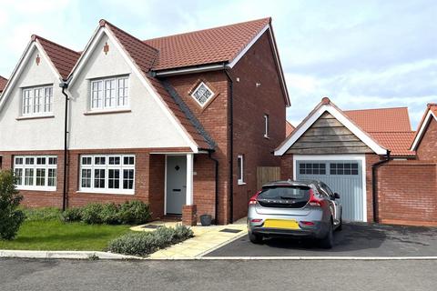 3 bedroom semi-detached house for sale, Snowdrop Place, Leckhampton, Cheltenham