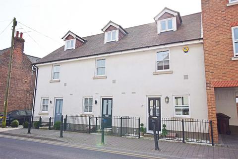 4 bedroom townhouse for sale, High Street, Newington, Sittingbourne