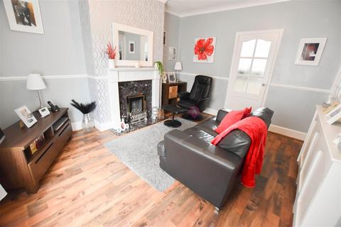 2 bedroom semi-detached house for sale, Arbourthorne Road, Sheffield, S2