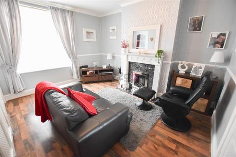 371 Arbourthorne Road, Sheffield, S2 2FH