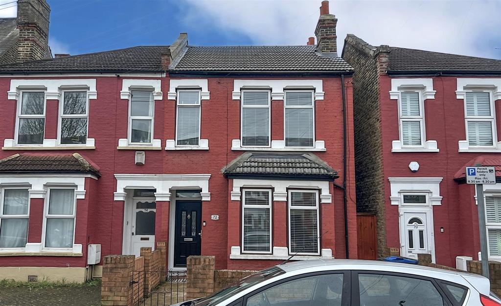 Cavendish Road, Colliers Wood SW19 3 bed house for sale £860,000