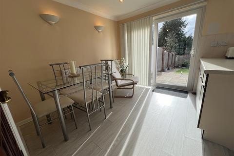 29 Crail Grove, Birmingham, B43 7QG