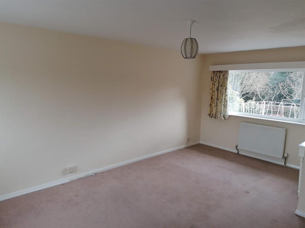 Knockwood Road, Tenterden, Kent 4 bed detached house to rent £1,700