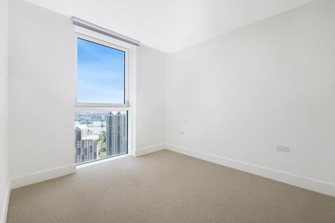 2 bedroom apartment to rent, Daneland Walk, London