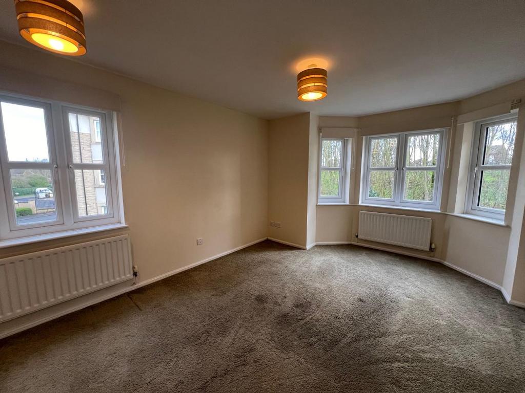 Carnoustie Court, Whitley Bay 2 bed flat £750 pcm (£173 pw)