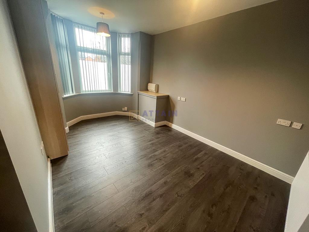 Bedroom 45 degree.jpg