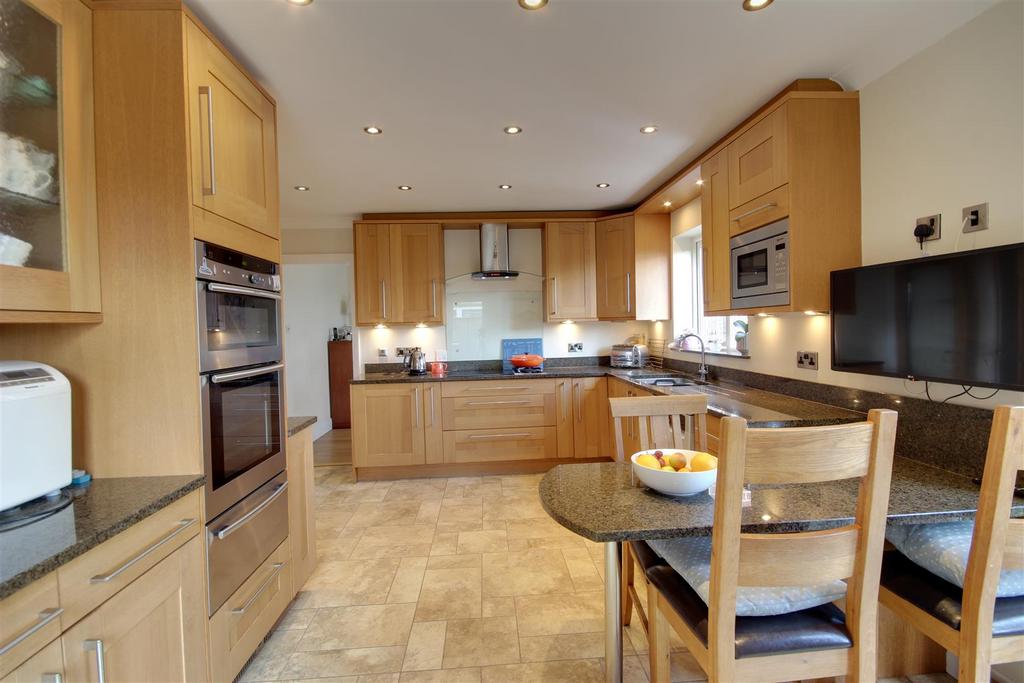 Breakfast Kitchen