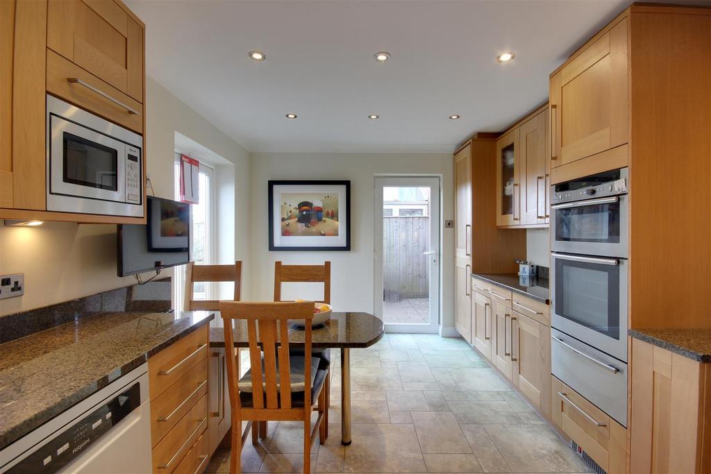 Breakfast Kitchen