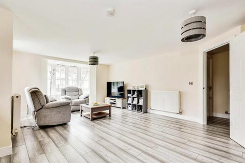 1 bedroom flat for sale - Cassini Drive, Swindon, SN25