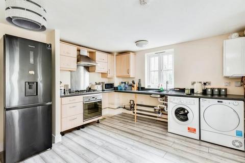 1 bedroom flat for sale - Cassini Drive, Swindon, SN25