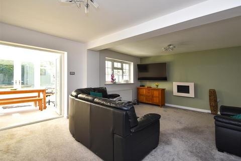 4 bedroom detached house for sale, 18 Corfton Drive, Tettenhall
