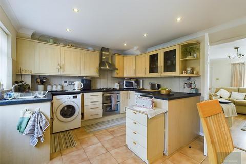 3 bedroom semi-detached house for sale, Barnes Wallis Close, Bowerhill SN12