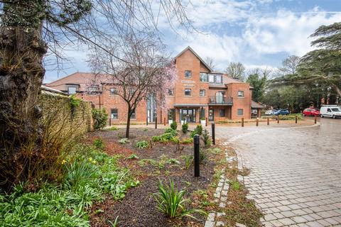 1 bedroom apartment for sale, Elizabeth House, St. Giles Mews, Stony Stratford,