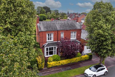 4 bedroom detached house for sale, Letchworth Road, Western Park, Leicester