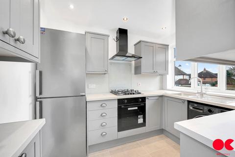 80 Station Road, Gidea Park, Romford, RM2 6DA