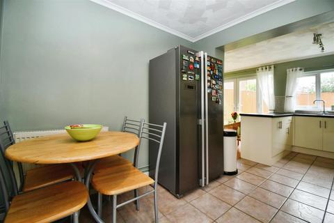7 Broad Oak, Bilton, Hull, HU11 4BS