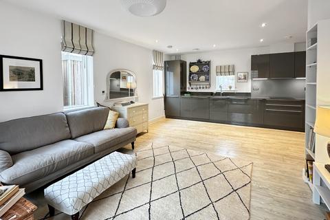 2 bedroom ground floor flat for sale, Knightly Avenue, Cambridge CB2