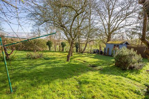 14 Cowbridge Crescent, Malmesbury, SN16 9LY