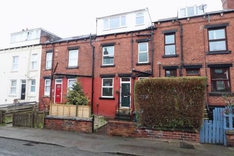 2 bedroom terraced house to rent - Nunnington Avenue, Leeds, West Yorkshire, LS12