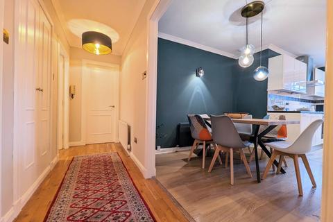 3 bedroom flat to rent - Craufurdland, Cramond, Edinburgh, EH4