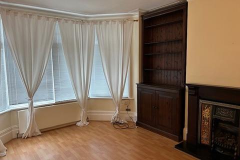 1 bedroom flat for sale, Woodberry Avenue, Winchmore Hill N21
