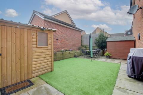 2 bedroom end of terrace house for sale, Goshawk Green, Leighton Buzzard, LU7