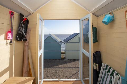 Chalet for sale, Felixstowe IP11