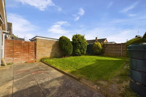 2 bedroom bungalow for sale, Beaver Close, Worcester, Worcestershire, WR2